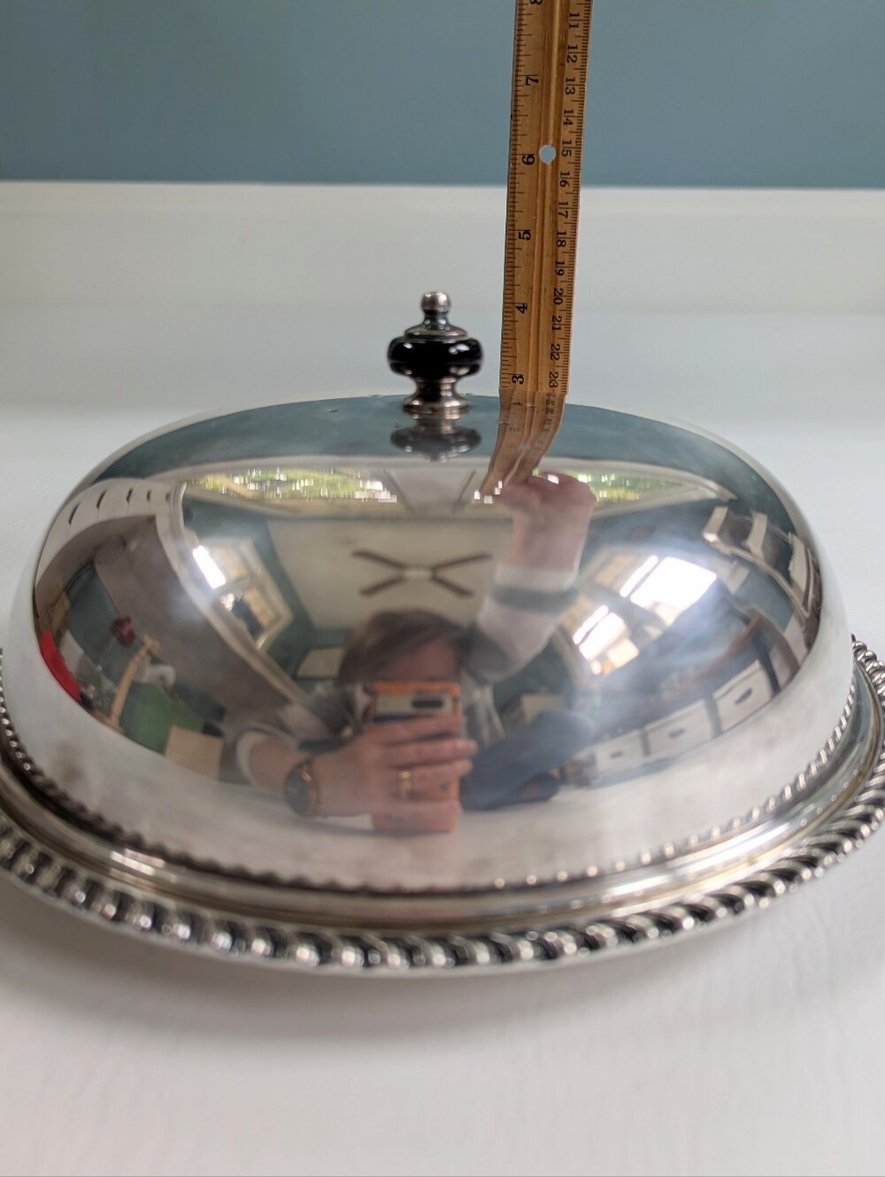 Vintage Silver Plate Domed Serving Dish Cloche Lid Rope Rim Bakerlite Knob - Picture 9 of 10